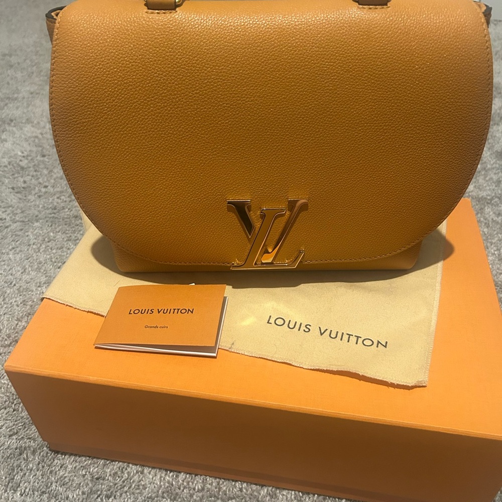LOUIS VUITTON Top  Handle Taurillon Pebbled LV Volta 2way Handbag Saffron Yellow